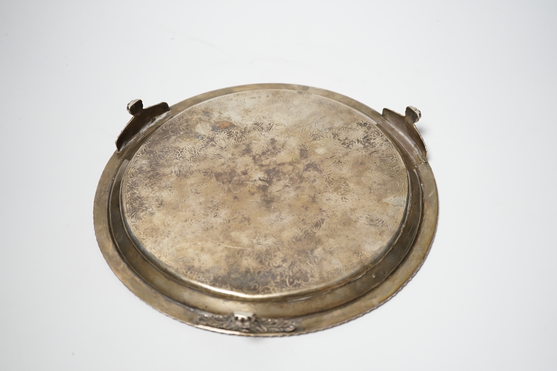 A George IV Scottish engraved silver circular salver, Mitchell & Sons, Glasgow, 1821, (centre gauge very thin), 24.9cm, 17.8oz.